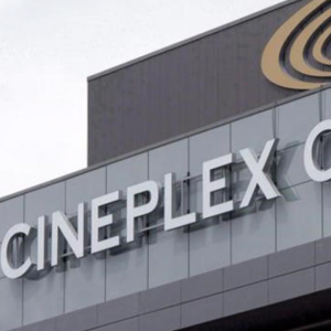 Cineplex en cour pour ses frais de réservation de billets en ligne