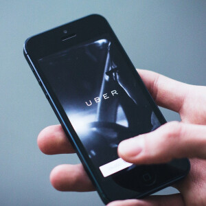Uber va se lancer dans les robotaxis : l'action en hausse