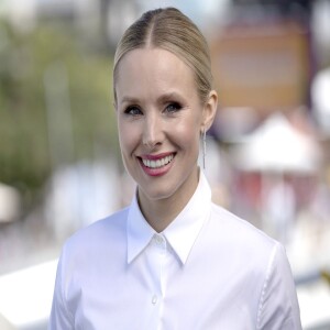 Ep. 93 - Kristen Bell (feat. Lauren Hopkins Price)