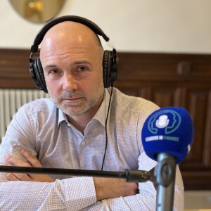 #129 - Arnaud Denis - CEO MeDirect, launching in NL, growing up in different cultures, working abroad, from intrapreneur to entrepreneur, from tennis to yoga, living on Malta, tips for starters