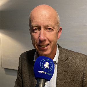 #89 - S5E9 - René Frijters — vml CEO en oprichter van zowel Alex beleggersbank als Knab, tegenwoordig o.a. Bridgefund, NLgroeit, Stichting Tjommie