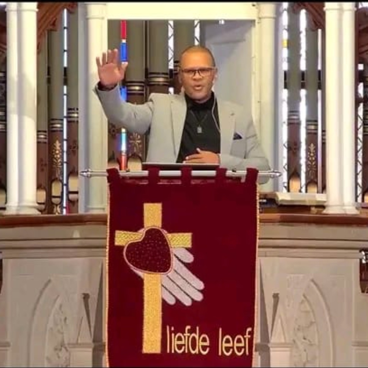 Jaco Strydom gesels met Gerald Kamfer