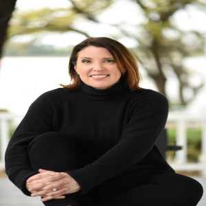 Episode 19 - Alcohol & Anxiety - Interview with Alcohol Coach Karla Adkins