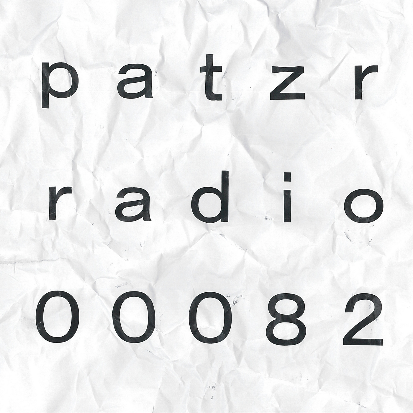 ｐａｔｚｒ ｒａｄｉｏ ｅｉｇｈｔｙ－ｔｗｏ - Naglehout Zaglaniczny