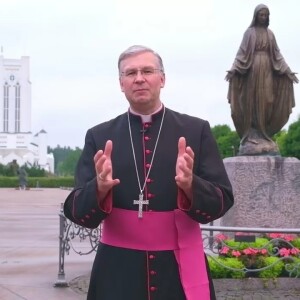 Pokalbis su arkivysk. K. Kėvalu ir „Caritas“ vadove D. Bukeikaite apie iniciatyvą „Dosnumo krepšelis“