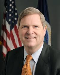 USDA Secretary Tom Vilsack talks his support for Hillary Clinton and healthcare