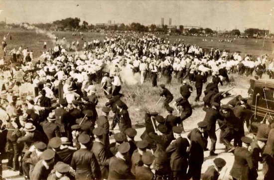 Remembering the Chicago Memorial Day Massacre of 1937 with the Illinois Labor History Society 