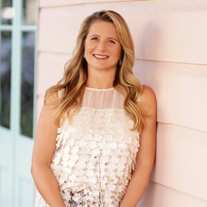128: Helen Baker talks about how women can rebuild their lives