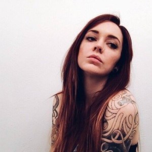 74 - Elle Nash