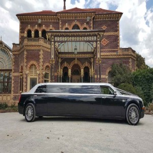 CRUCIAL ASPECTS TO CONSIDER BEFORE CHOOSING A LIMO RENTAL