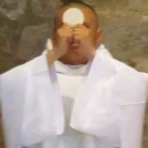 Episode 43: Offering the Holy Mass on Thursday of the Octave of Easter (Thursday, April 16, 2020)