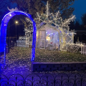 GFBS Interview - Kelly Nelson & Molly Matthews of Grand Forks Snowflake & Halloween House