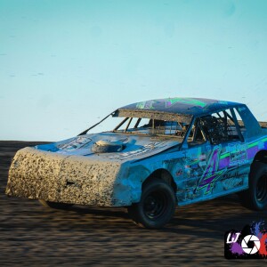 DIRTY THURSDAY - Wissota Street Stock drivers #4 Trey Hess & #99 Josh Barker