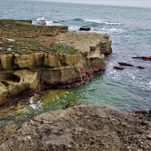 168 At the mouth of a sea cave (Lento’s best with headphones)