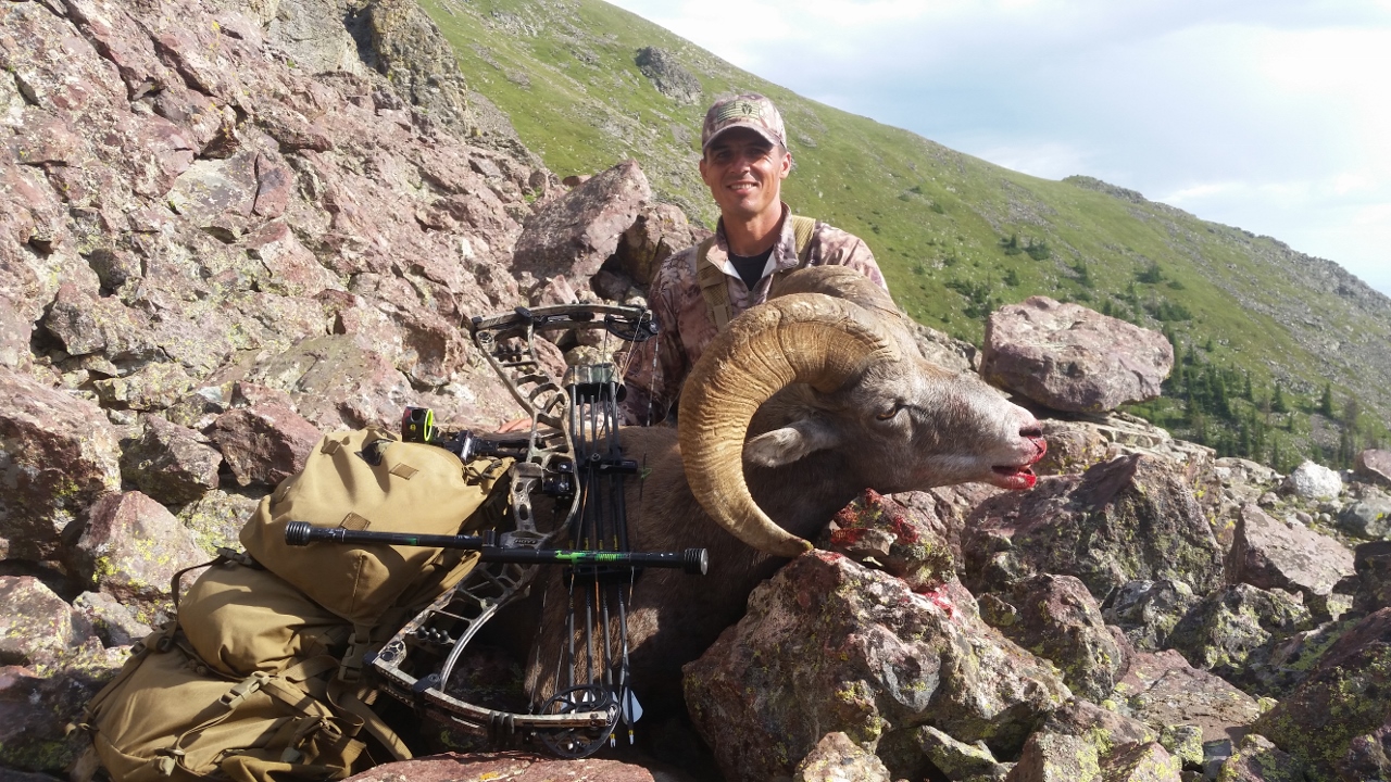 CB 36 - Are you a hardcore bowhunter?