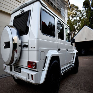 Why you must hire a professional for car scratch removal in Brisbane?
