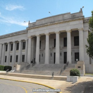 Introduction to Philosophy/Social and Political: Conspiracy Theory Teaser: My Visit to the Masonic Temple