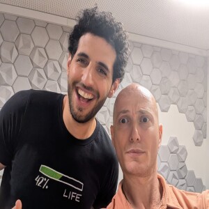 פרק #1045 - נוסייר יאסין (Nas Daily)