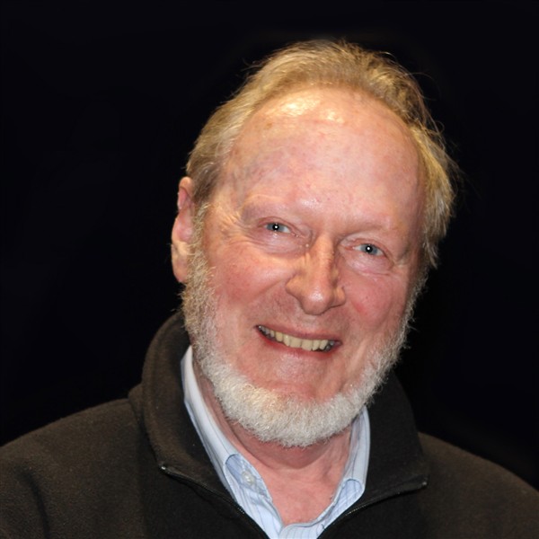 Dr Mac Cusiter