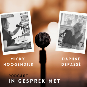 Micky Hoogendijk [in gesprek met] Daphne Depassé