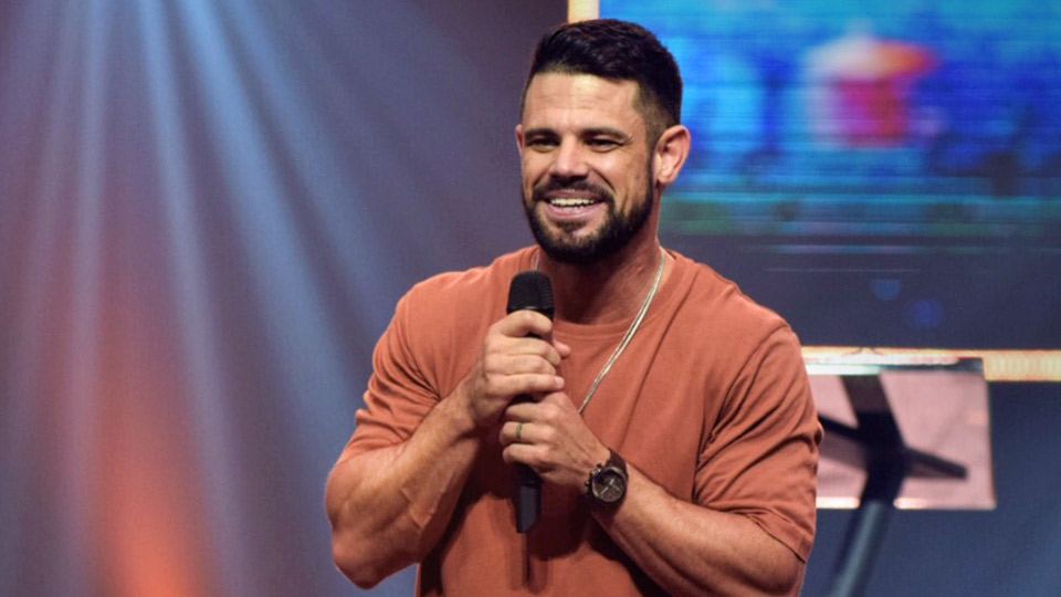 Steven Furtick