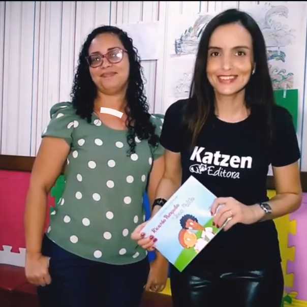 Papo com a autora Fabíola Alves.mp3