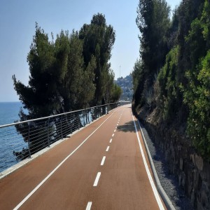 Imperia’s bicycle path: a picturesque sea view route