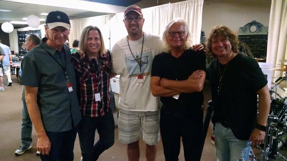 Bonus - The Songwriting and Collaboration Panel from the Nashville Rock n Pod Expo