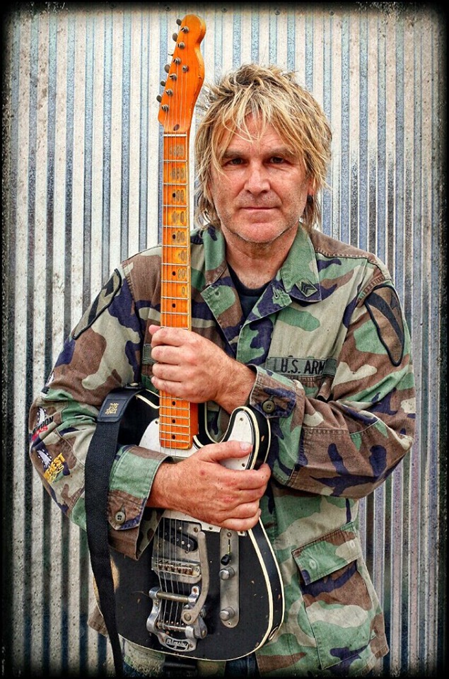 An Interview with Mike Peters of The Alarm