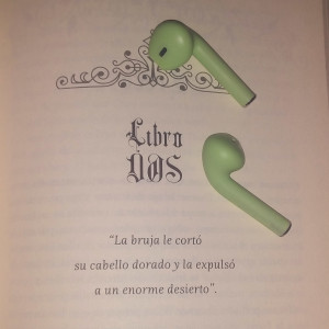 Crónicas Lunares, Cress Libro Dos