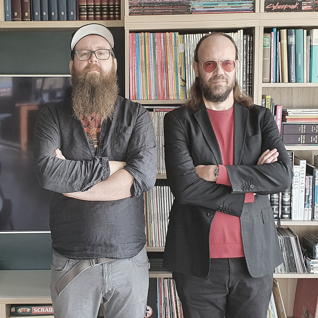 Snæbjörn talar við fólk