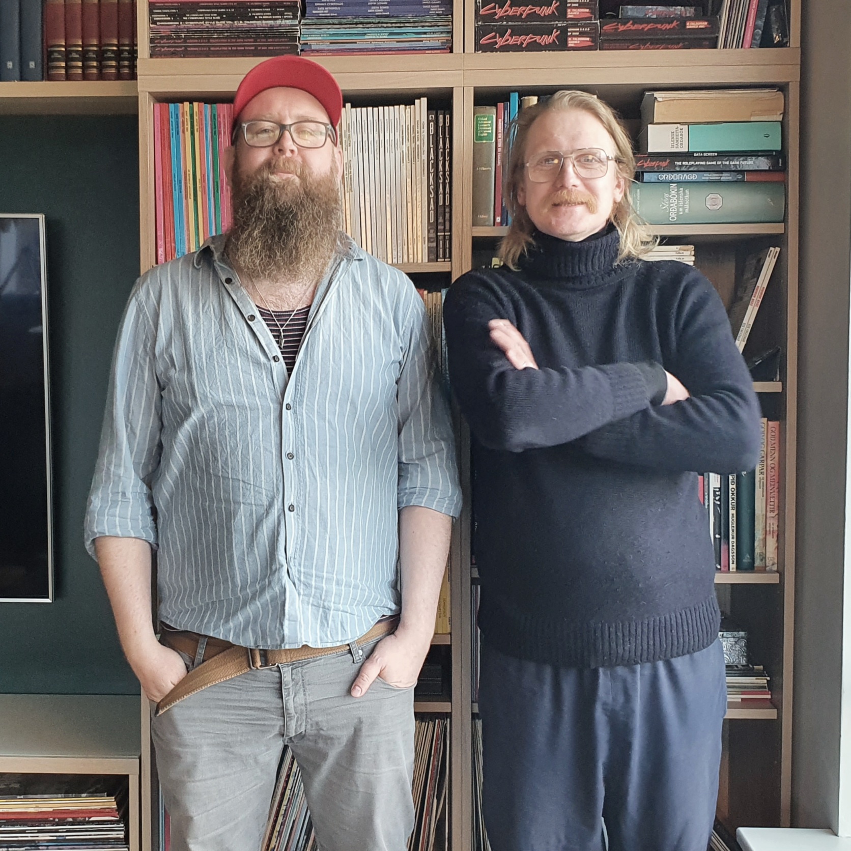 Snæbjörn talar við fólk