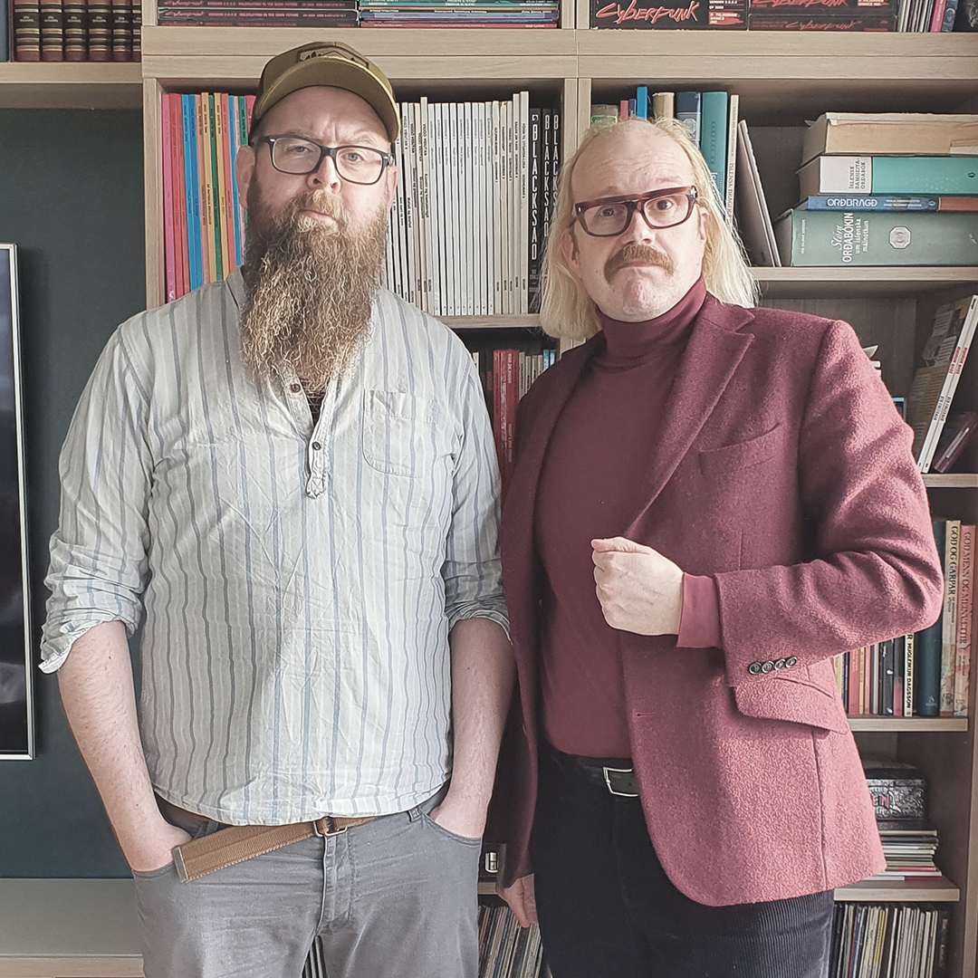 Snæbjörn talar við fólk
