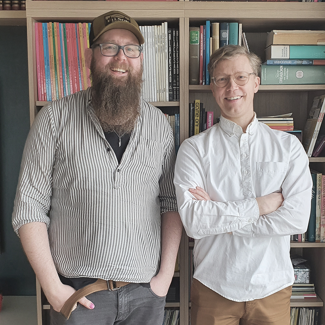 Snæbjörn talar við fólk