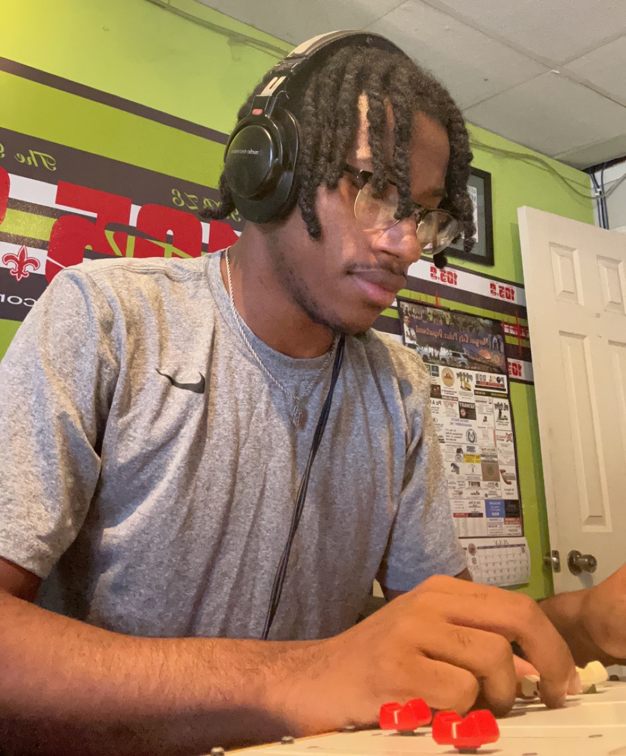 KBZE 1059FM - South Louisiana Radio