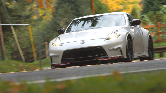 2016 Nissan 370Z Reviewed