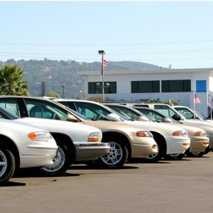 Pólizas de seguro para talleres y dealers de carros