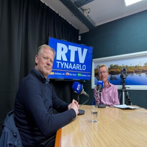 Interview in de studio met Sjoert Fleurke voorzitter van de Wespenstichting