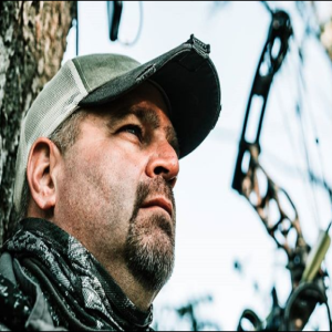 S01E12 | Magnus Broadheads - (@NewDayOutdoors) Derek Craig (Indiana)