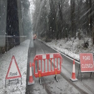 Podcast: Traffic chaos and road closures after snowfall and rain