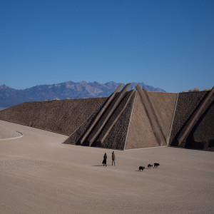 122 - A Tour of Michael Heizer’s ’City’