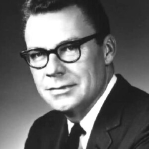 How to Achieve Self-Actualization - Earl Nightingale