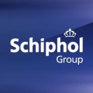 #13 CX bij Schiphol: Van een seamless tot personalized & memorable reis - In gesprek met Wieke Vrielink, Head of Marketing & Customer Experience, over klantbeleving bij Schiphol