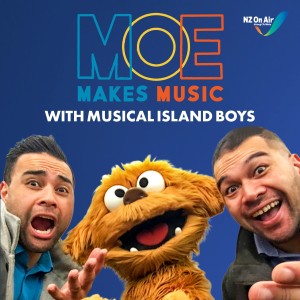 Moe Makes Music with Musical Island Boys