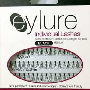 Apply the Best False Lashes