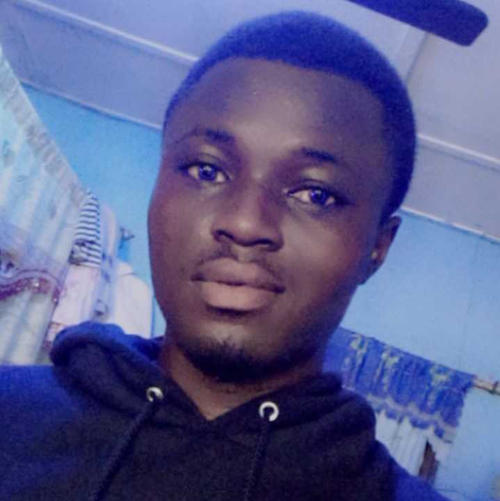 Desmond Kaye🕊️🕊️