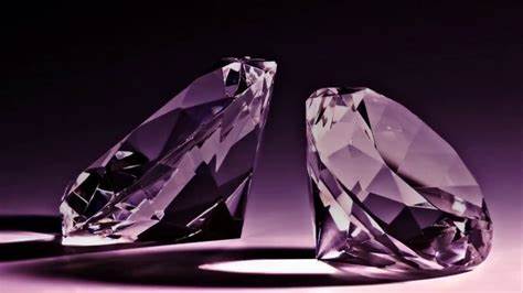 Dyamond