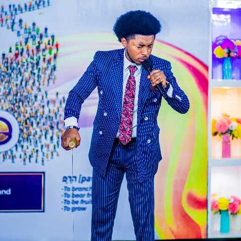 ohemma Serwaa 👸👸♥️♥️🦅🦅🎤🪘
