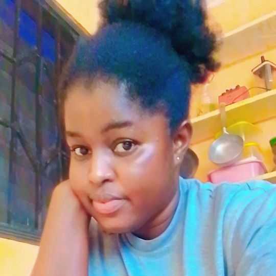 Anita Nketia🌺💥💮