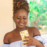 Nanah Adjowah Evahlunah